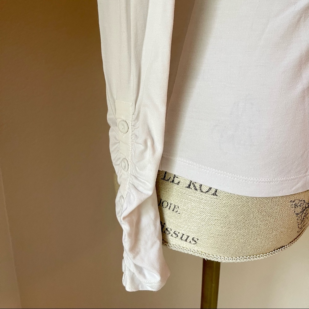 Axels Ruffled, Button Down Blouse - image 4